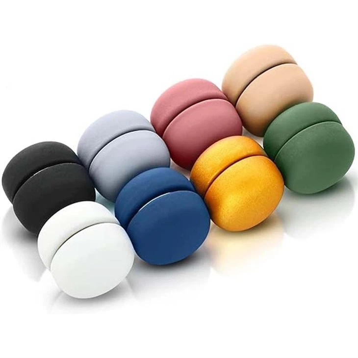 Scarf Magnets